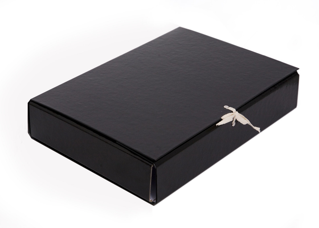 Папка-короб ITEM на зав'язках, А4, 60 мм, PP-покриття, чорна